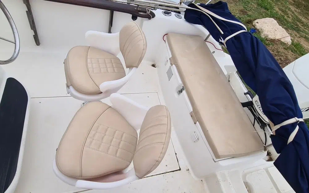 slider 13 Sessa Marine Key Largo 22