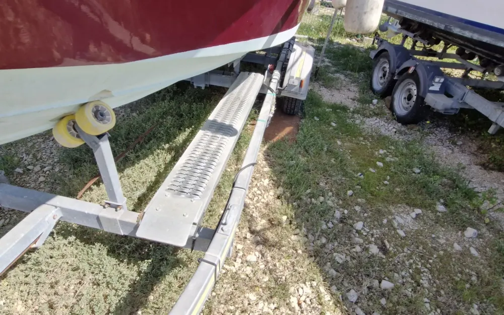 slider 16 White Shark  175