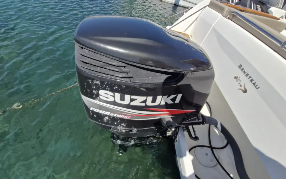 slider 14 Beneteau Antares 8.80
