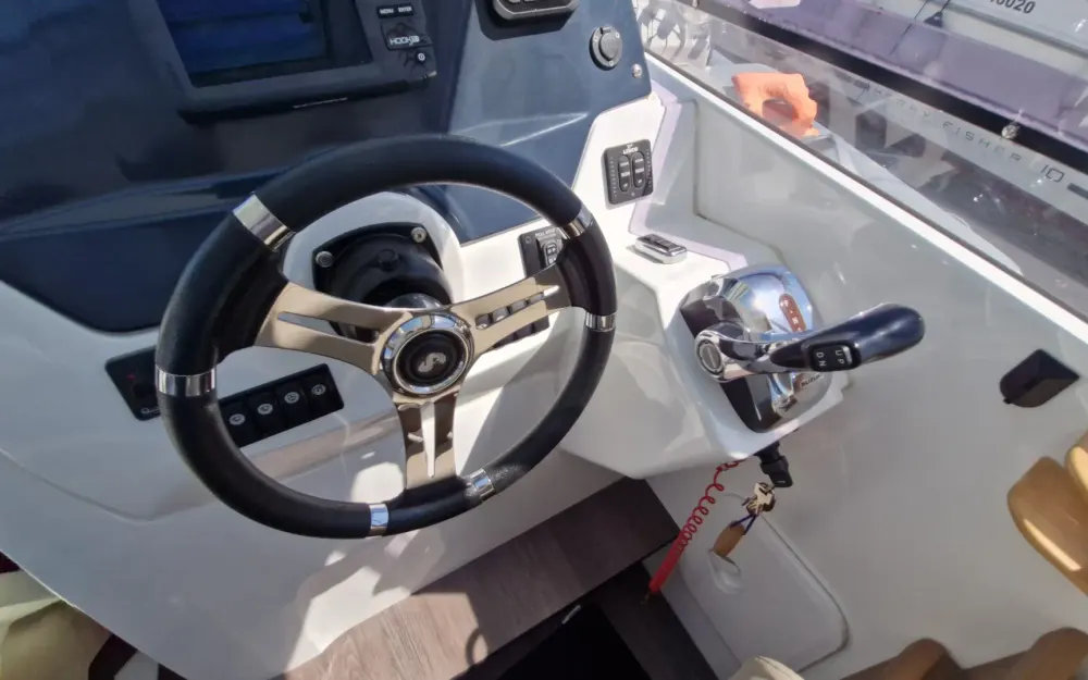 slider 5 Beneteau Antares 8.80