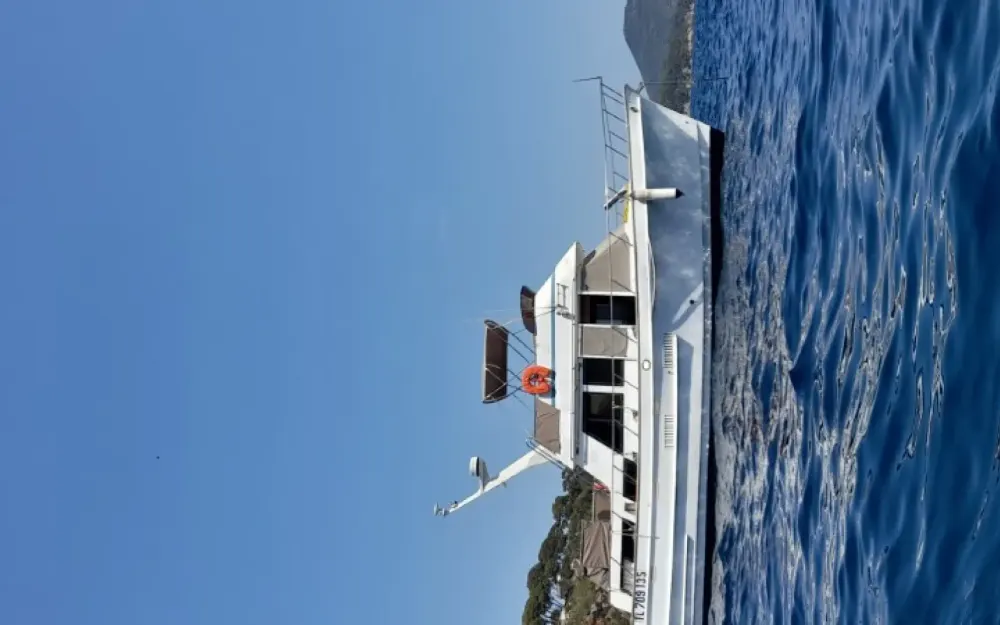 slider 18 Ocean Alexander  38