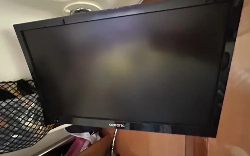 slider 10 Jeanneau Cap Camarat 925