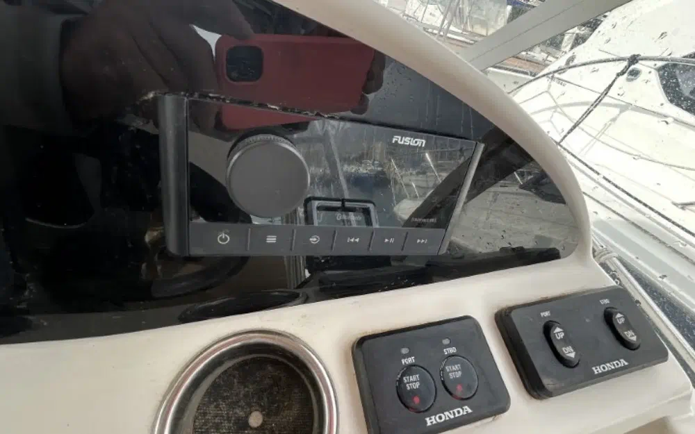 slider 14 Jeanneau Cap Camarat 925