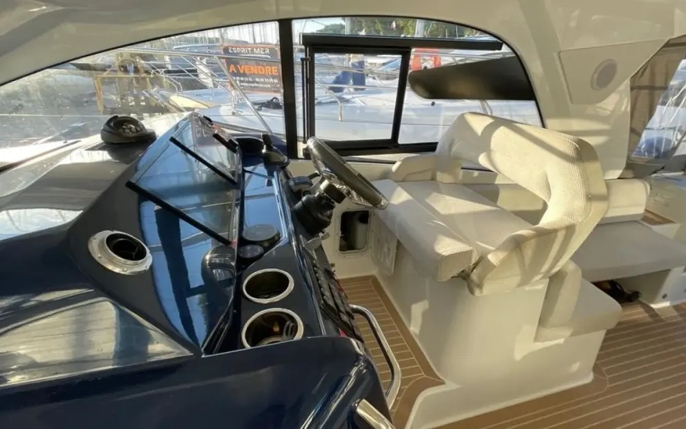 slider 1 Beneteau Gran Turismo 36