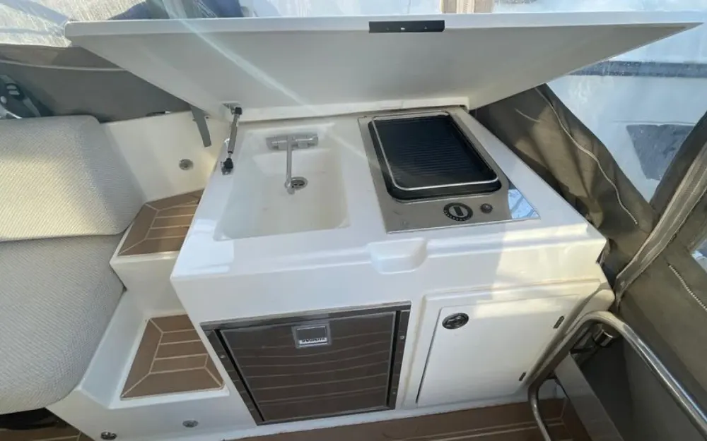 slider 8 Beneteau Gran Turismo 36