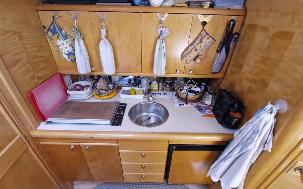 slider 12 Windy 33 Mistral