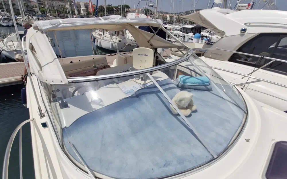 slider 4 Windy 33 Mistral