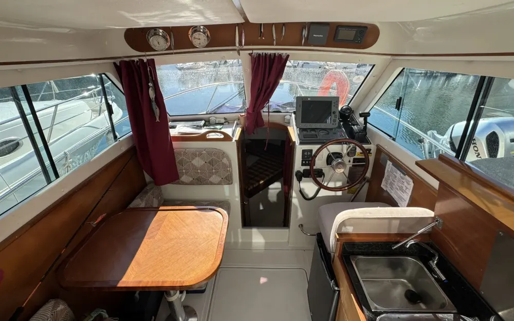 slider 1 ST Boats  840 WA