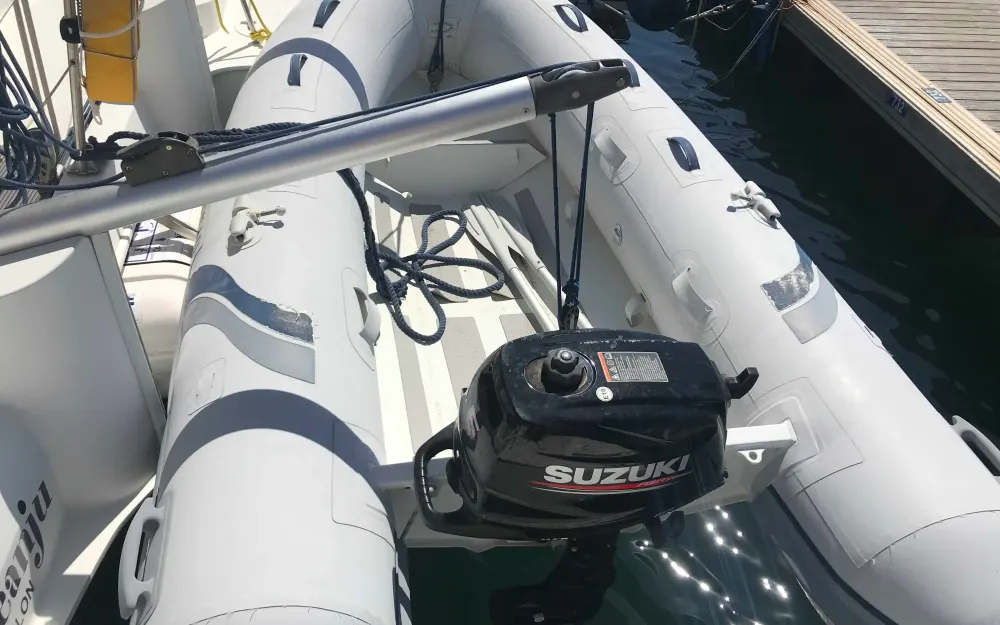 slider 19 Fountaine Pajot Lavezzi 40