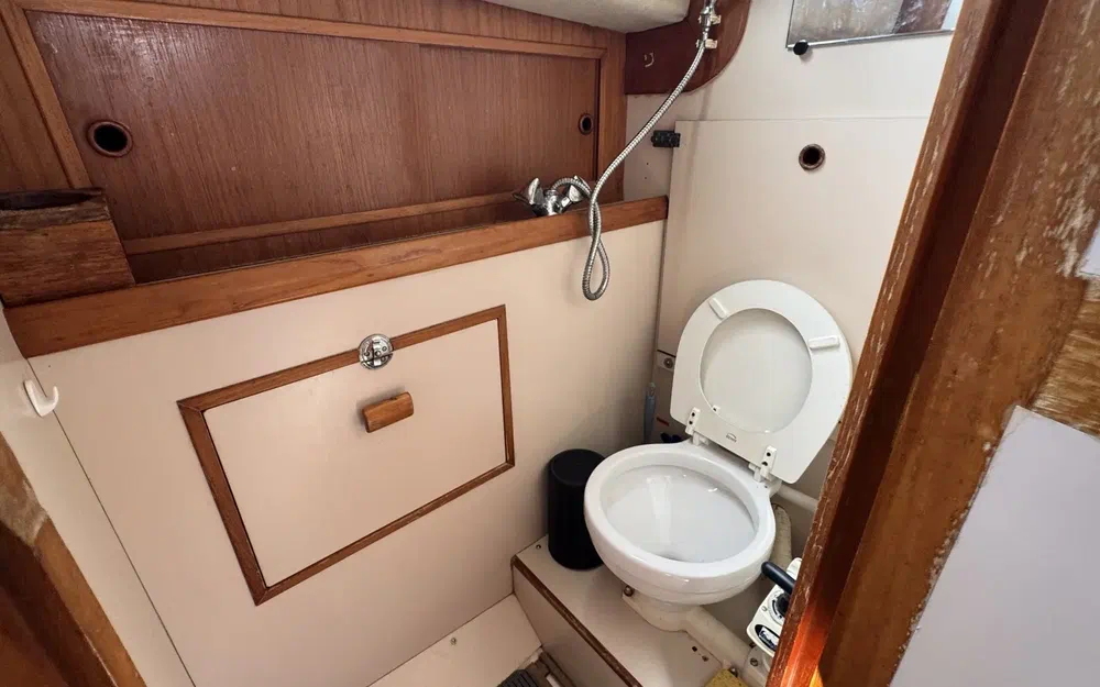 slider 5 Fisher Boats Fisher 31