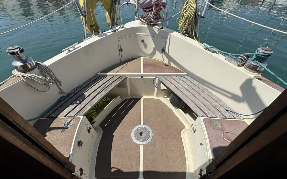 slider 7 Fisher Boats Fisher 31