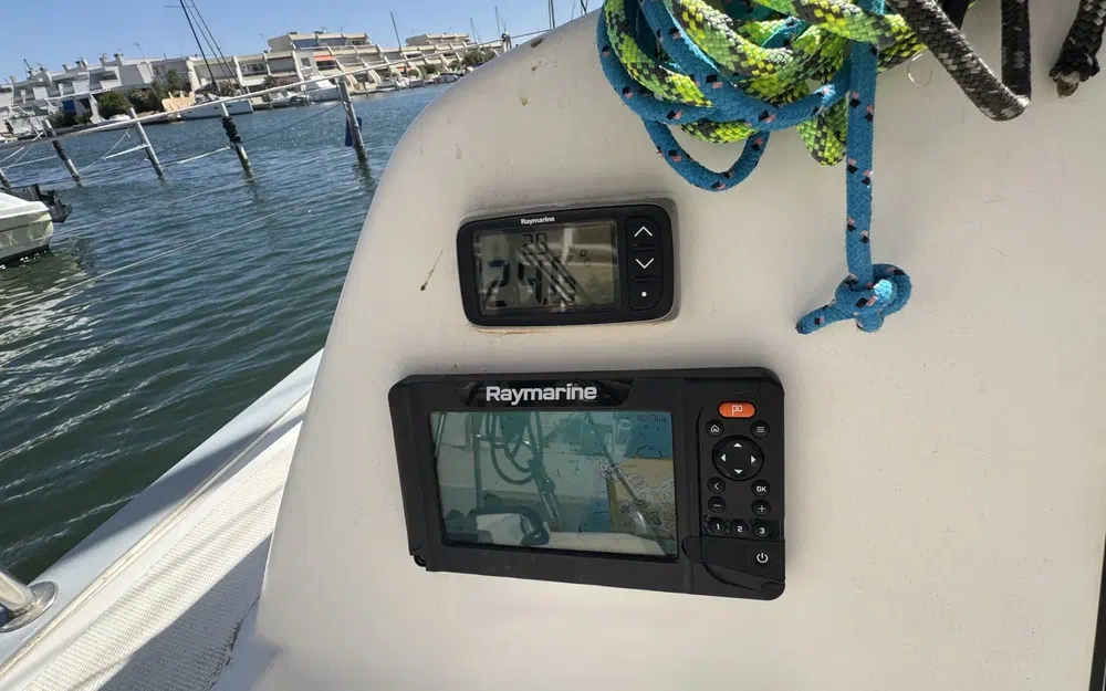 slider 3 Navikom Viko S 23