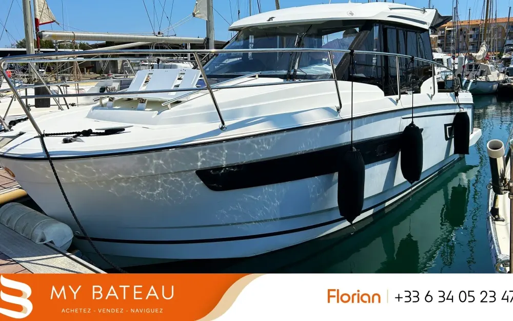 slider 0 Jeanneau Merry Fisher 895