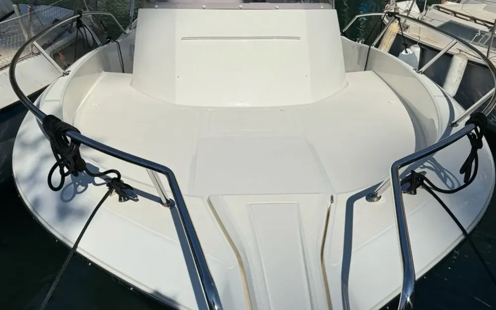 slider 13 White Shark  240 SC