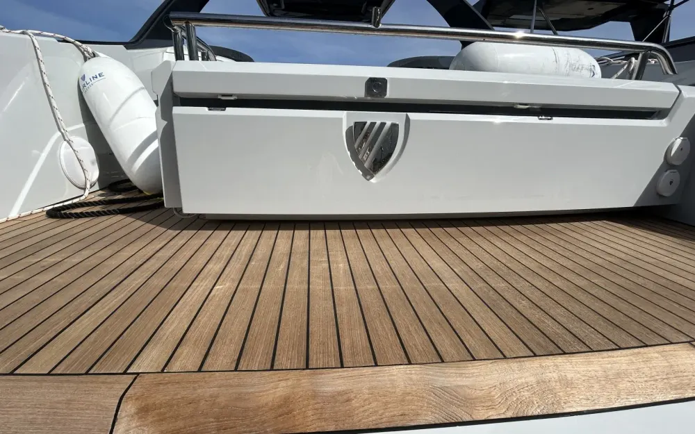 slider 20 Fairline  33