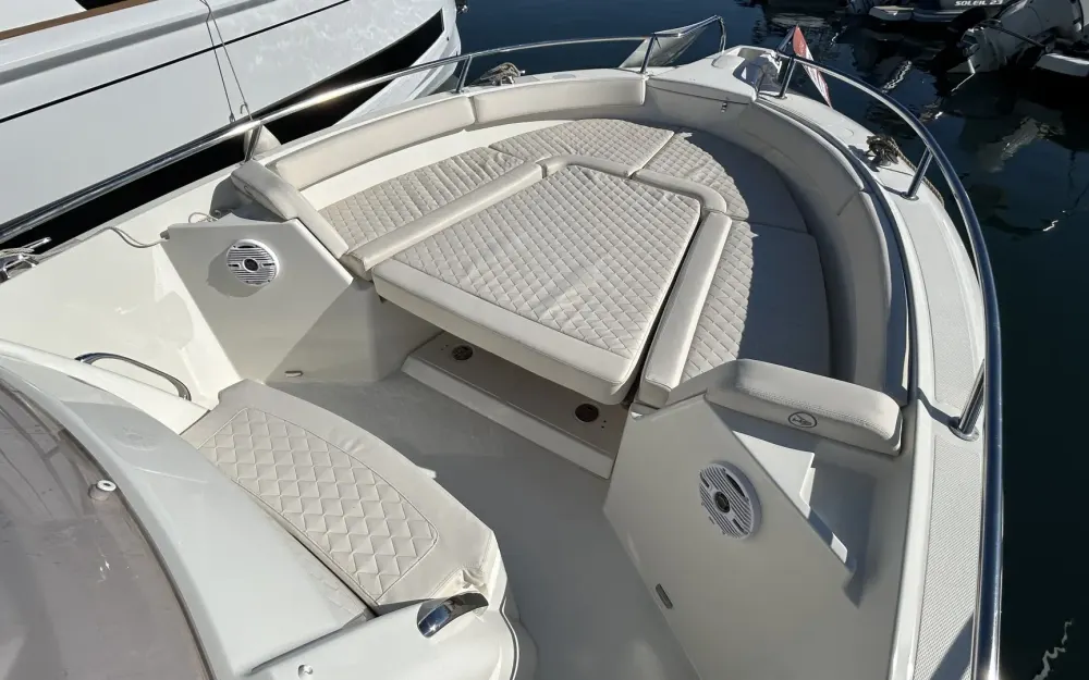 slider 12 White Shark  280 CC Evo