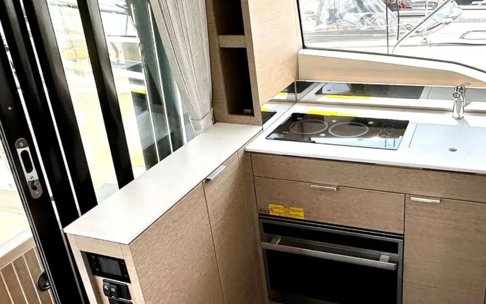 slider 15 Jeanneau Prestige 420 FlyPrestige 420 S