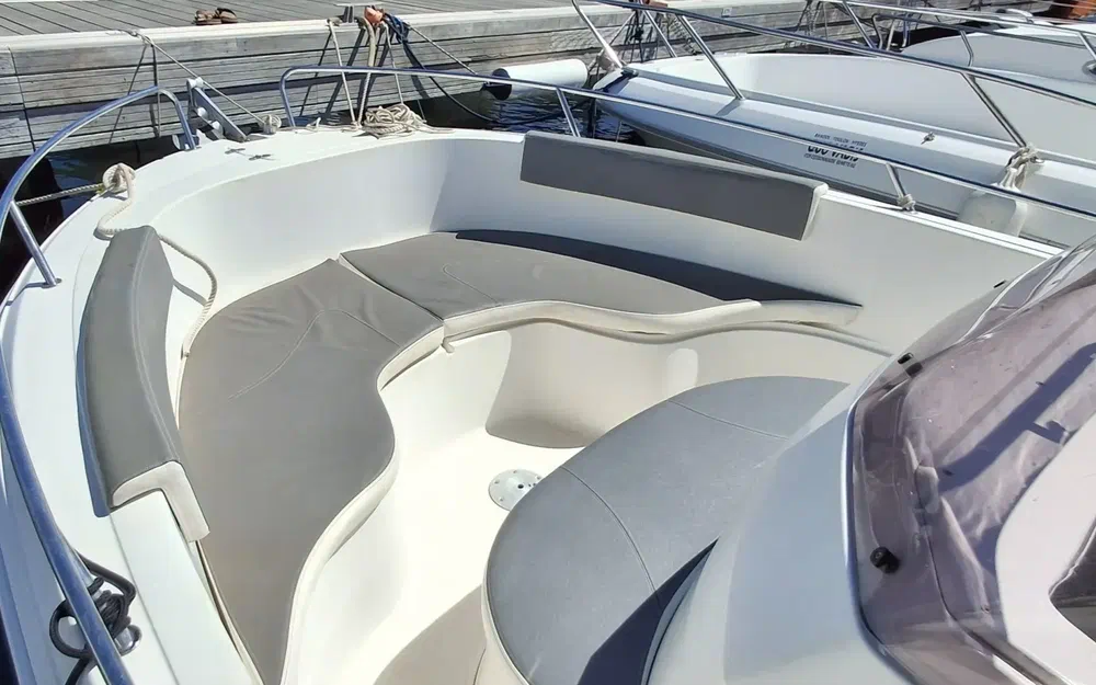 slider 6 Pacific Craft 625 Open