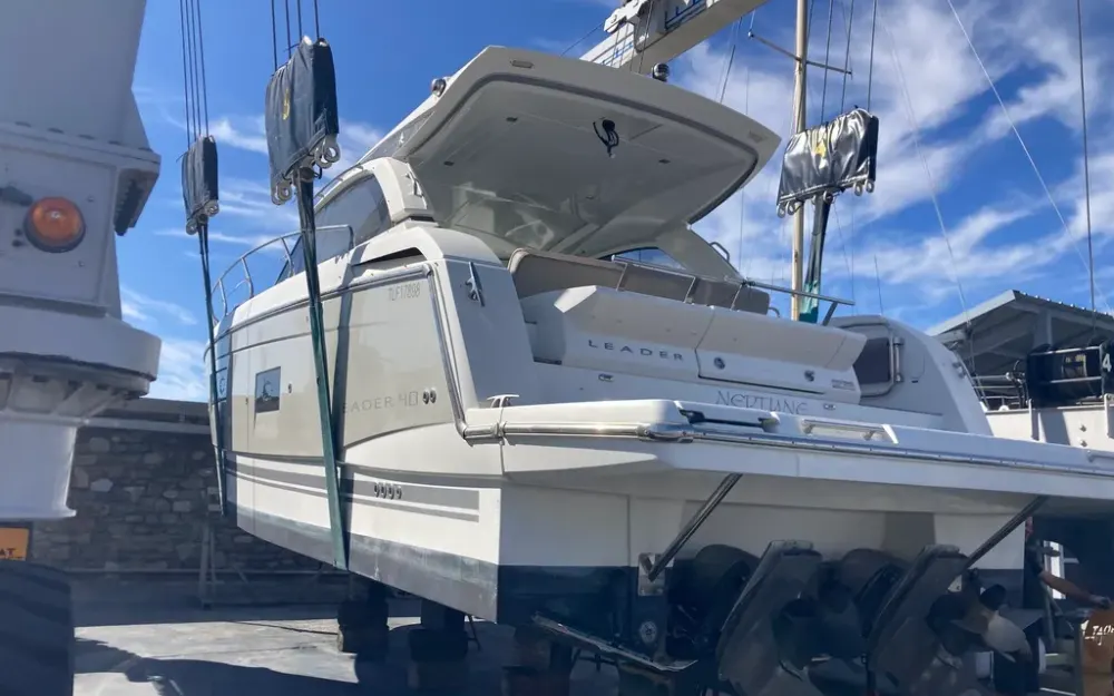 slider 6 Jeanneau Leader 40