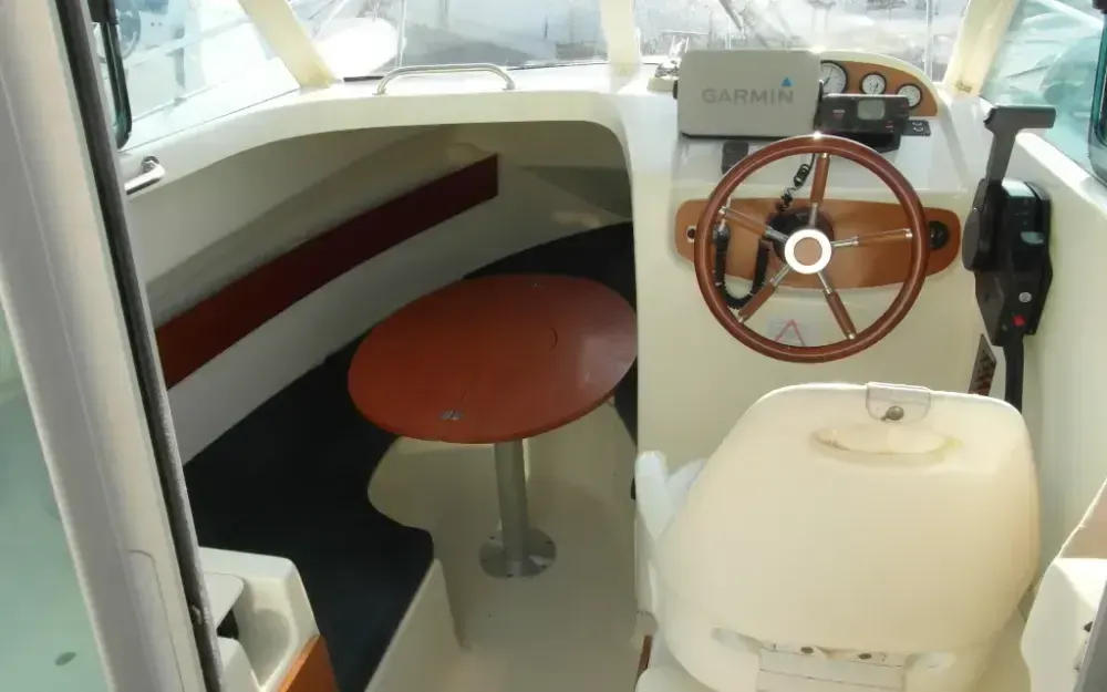 slider 2 Jeanneau Merry Fisher 625
