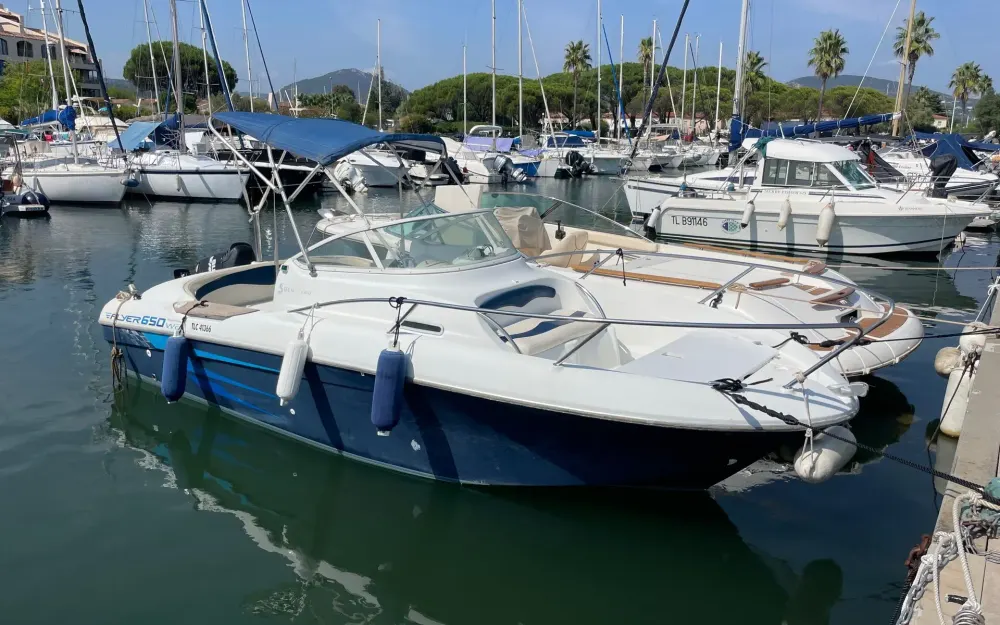 slider 0 Beneteau Flyer 650 WA