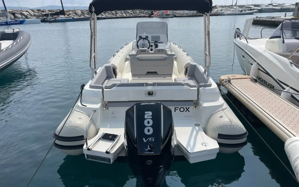 slider 2 Joker Boat Clubman 22 Plus