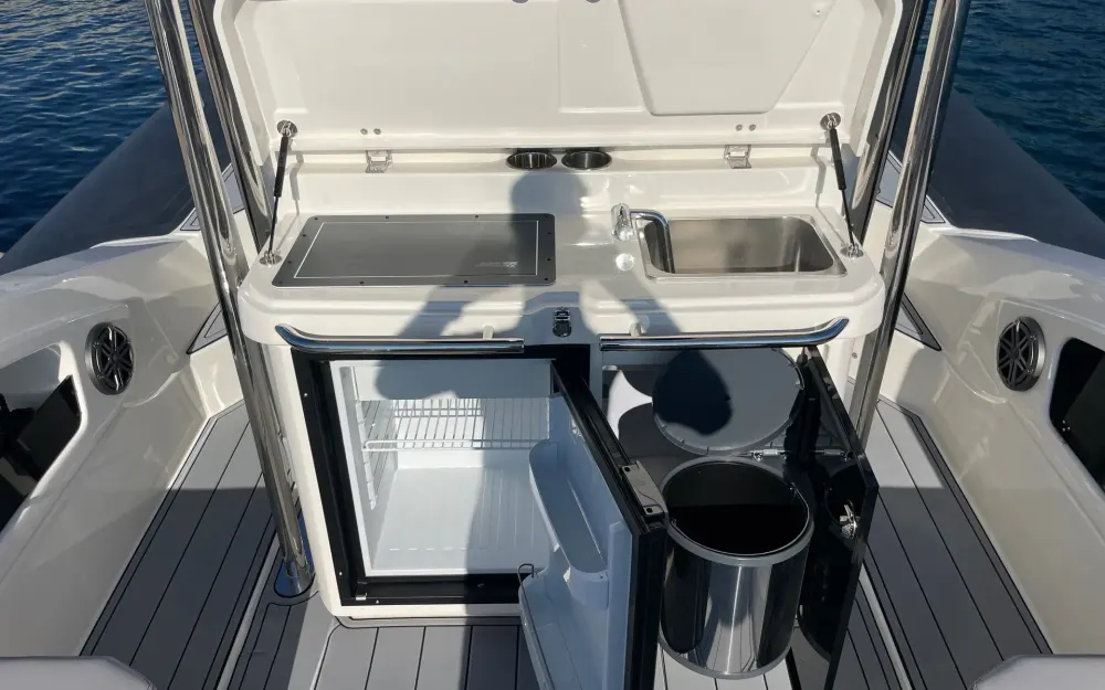 slider 11 Joker Boat Clubman 35