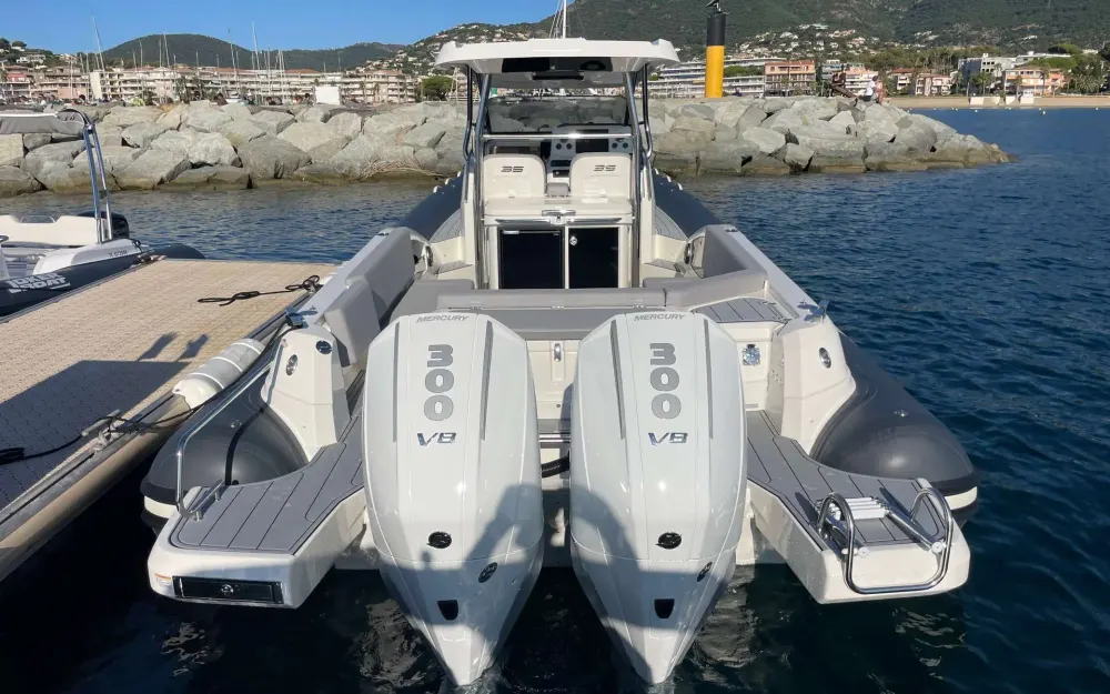 slider 5 Joker Boat Clubman 35