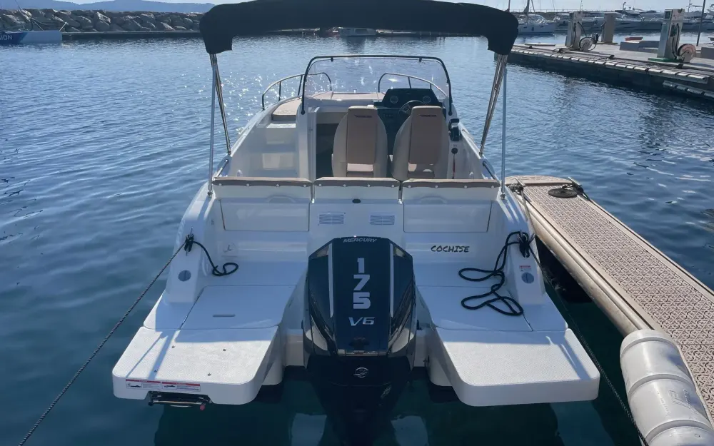 slider 1 Quicksilver Activ 675 Sundeck