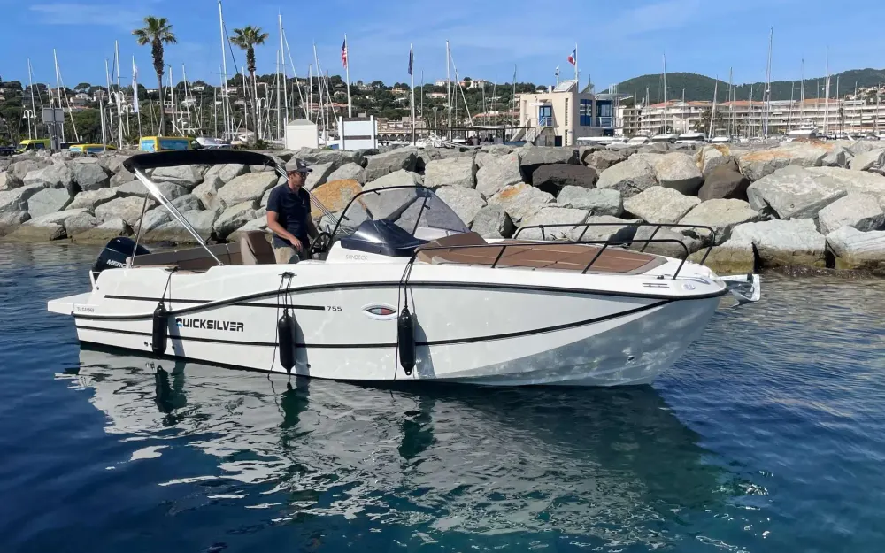 slider 0 Quicksilver Activ 755 Sundeck