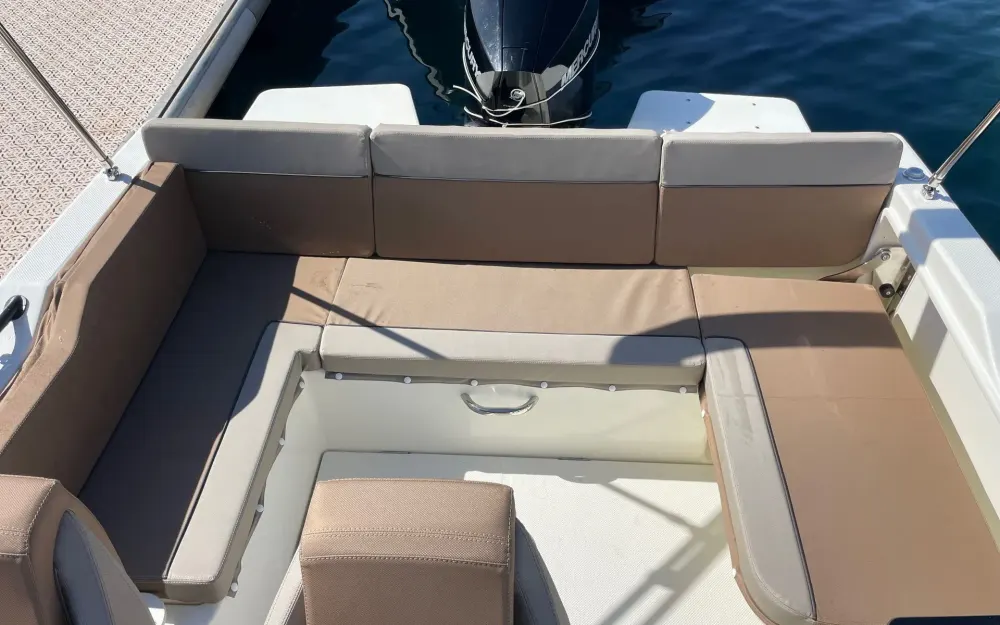 slider 12 Quicksilver Activ 755 Sundeck