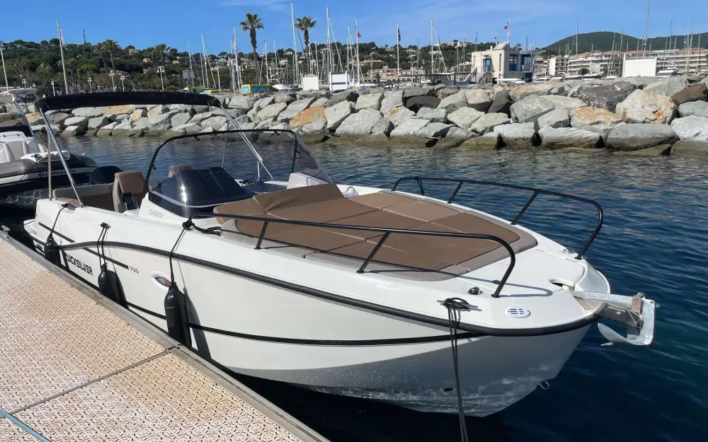 slider 3 Quicksilver Activ 755 Sundeck