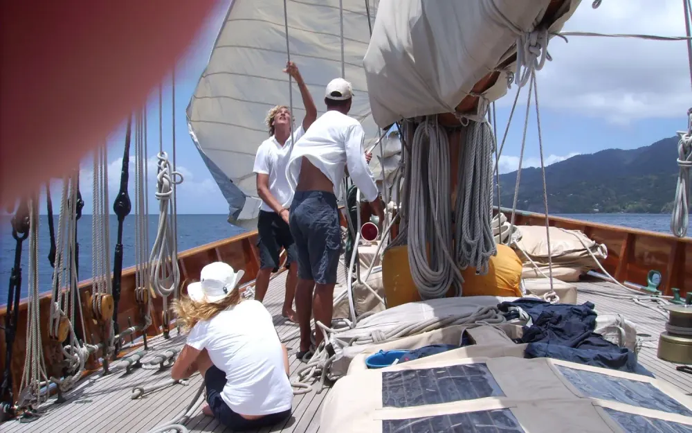 slider 0 Alexander Stephen  Sons Classic Yacht