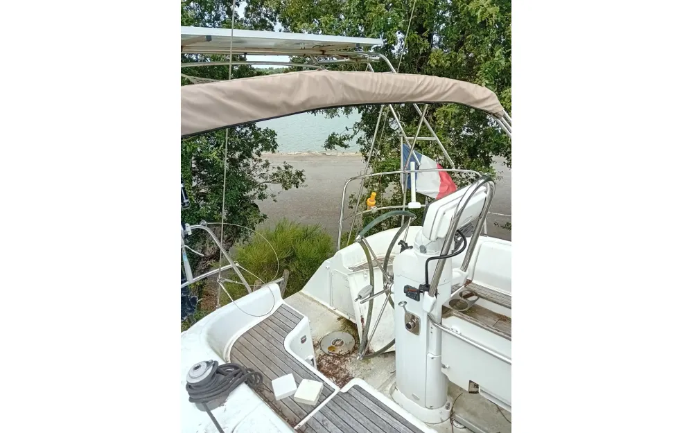 slider 15 Poncin Yachts Harmony 38