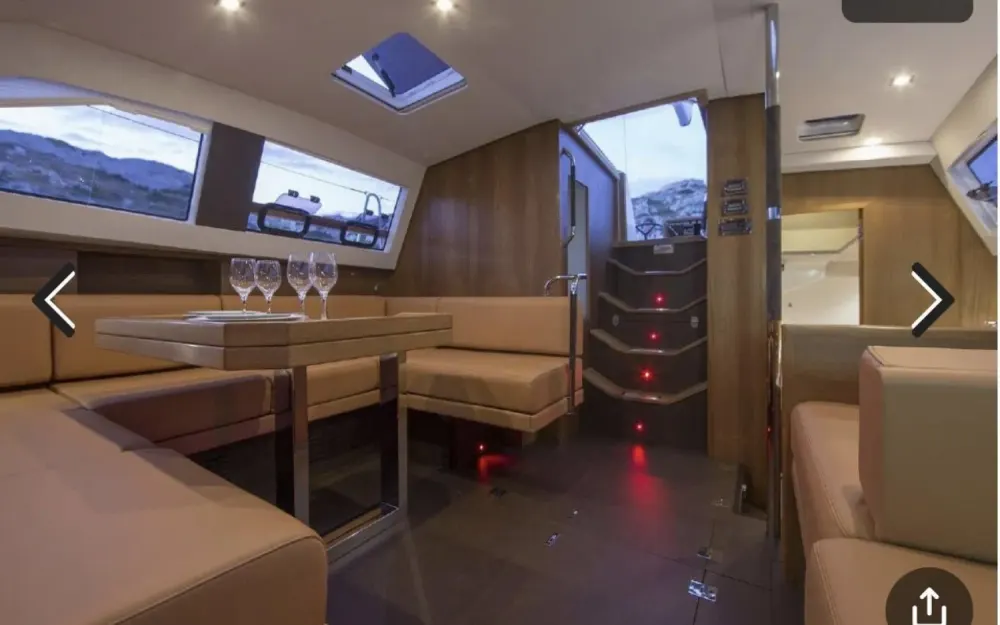 slider 3 Wauquiez Pilot Saloon 48