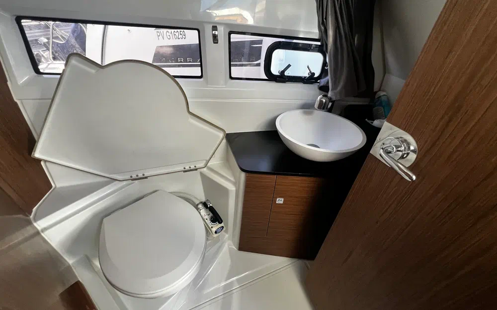 slider 15 Jeanneau Merry Fisher 895