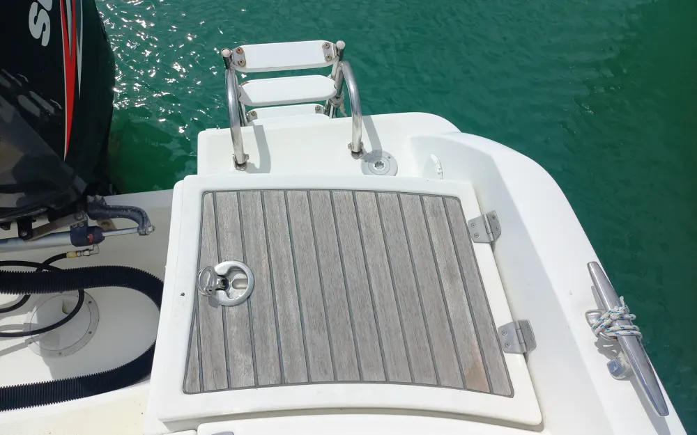 slider 15 Jeanneau Cap Camarat 7.5 DC