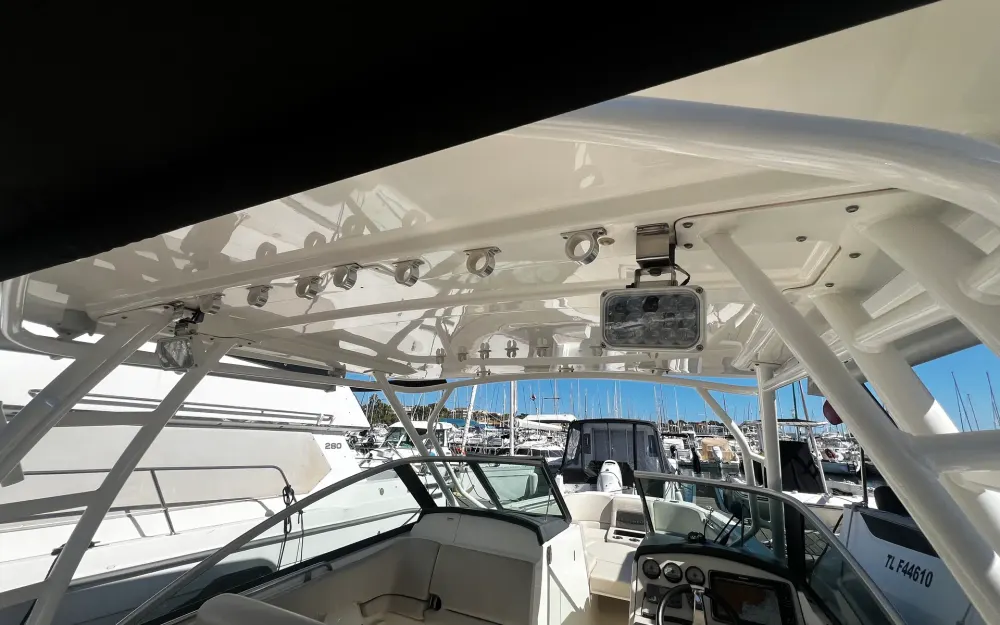 slider 55 Boston Whaler  270 Vantage
