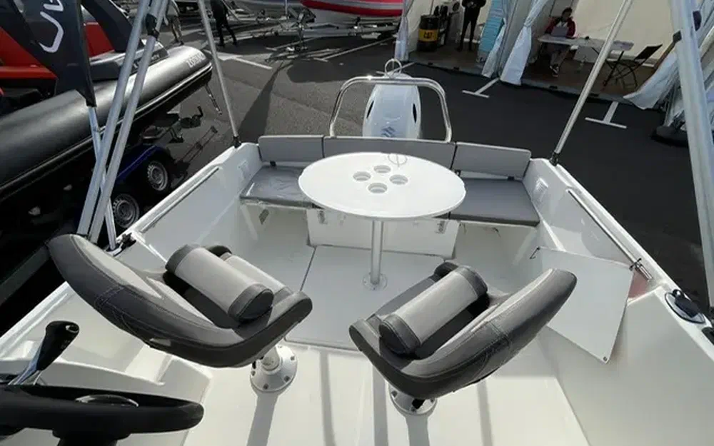 slider 12 Jeanneau Cap Camarat 5.5 WA