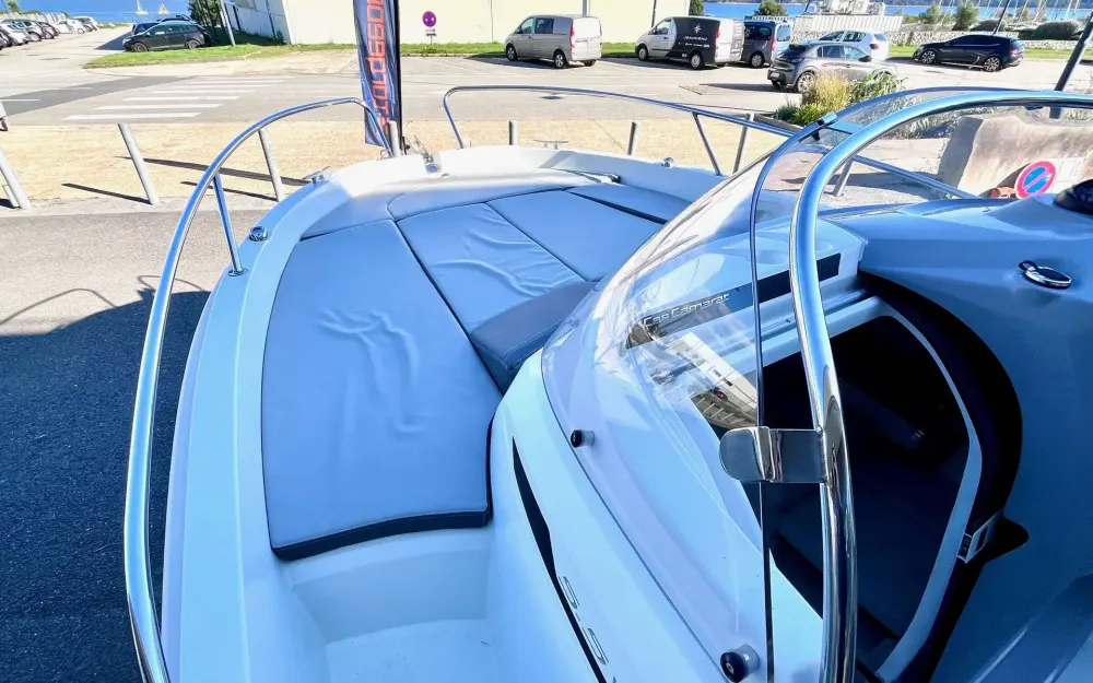 slider 17 Jeanneau Cap Camarat 5.5 WA Serie 2