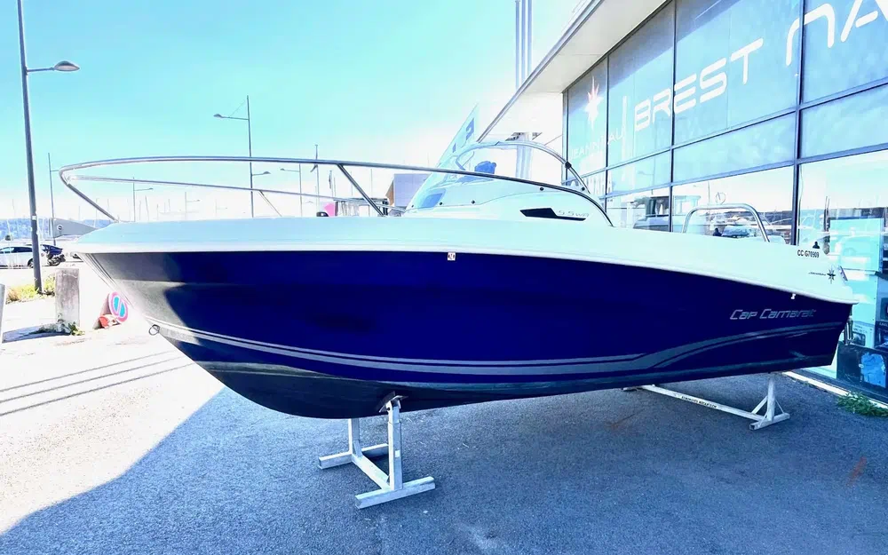 slider 6 Jeanneau Cap Camarat 5.5 WA