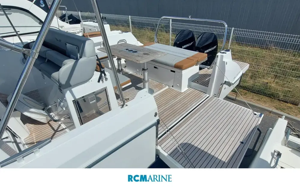 slider 9 Beneteau Flyer 9 Spacedeck
