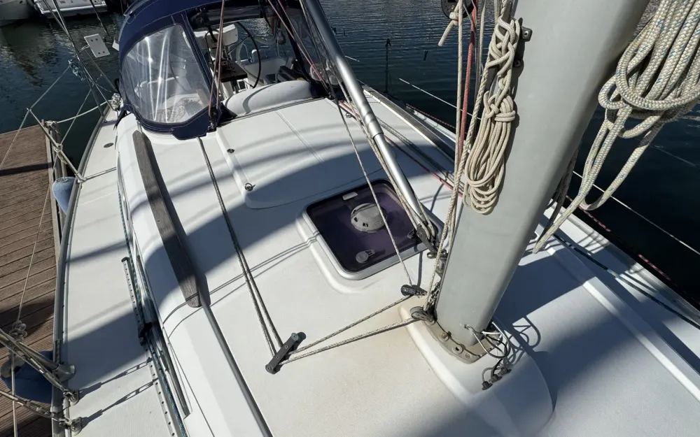 slider 10 Jeanneau Sun Odyssey 32 i