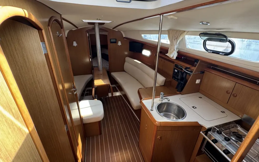 slider 19 Jeanneau Sun Odyssey 32 i