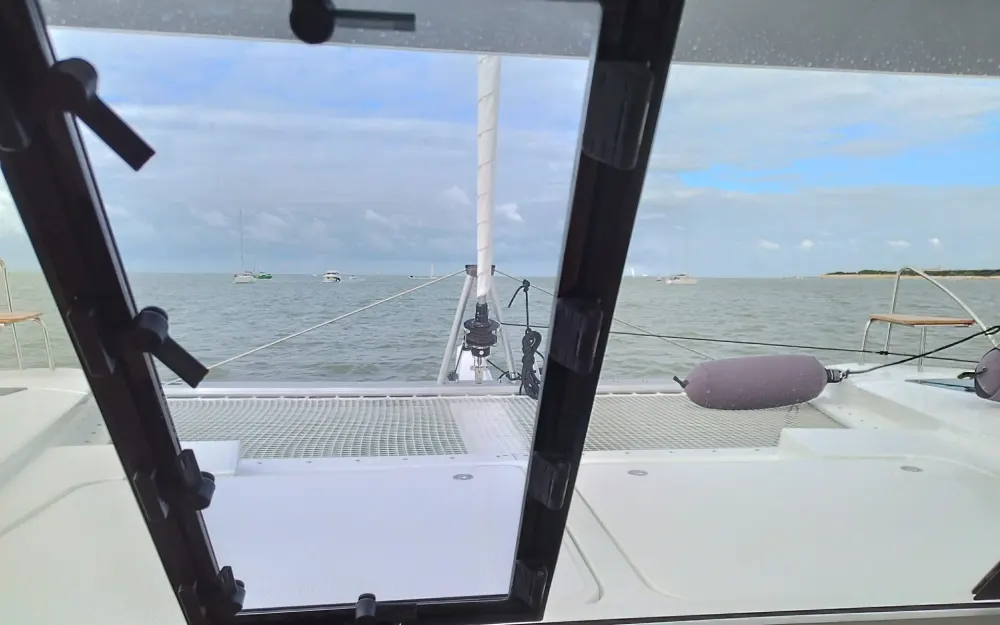slider 19 Fountaine Pajot Astrea 42