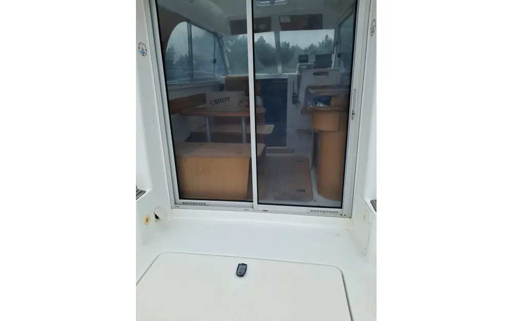 slider 10 Beneteau Antares 760