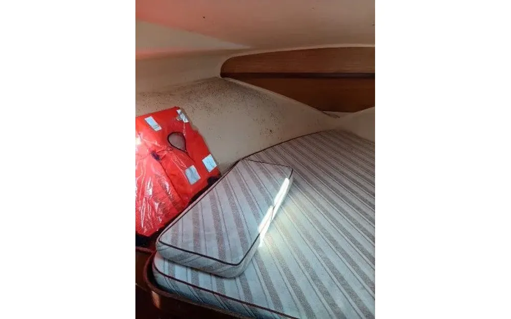 slider 9 Beneteau Antares 860