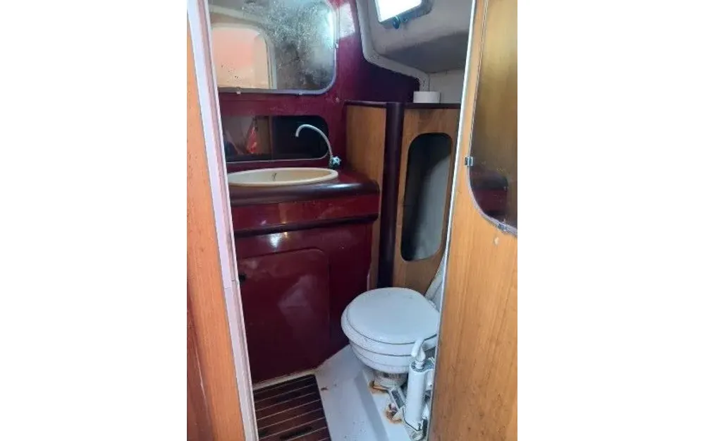 slider 15 Beneteau Antares 860