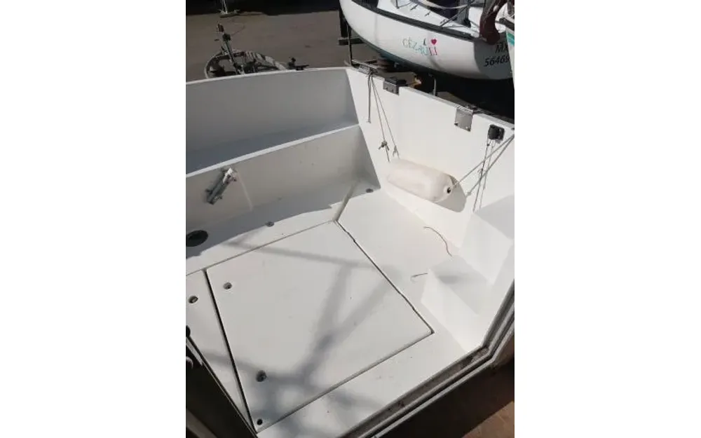 slider 5 Beneteau Antares 860