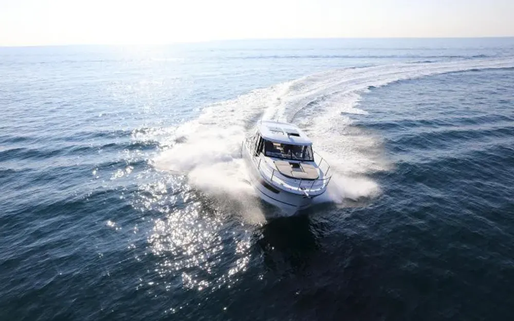 slider 1 Jeanneau Merry Fisher 1095